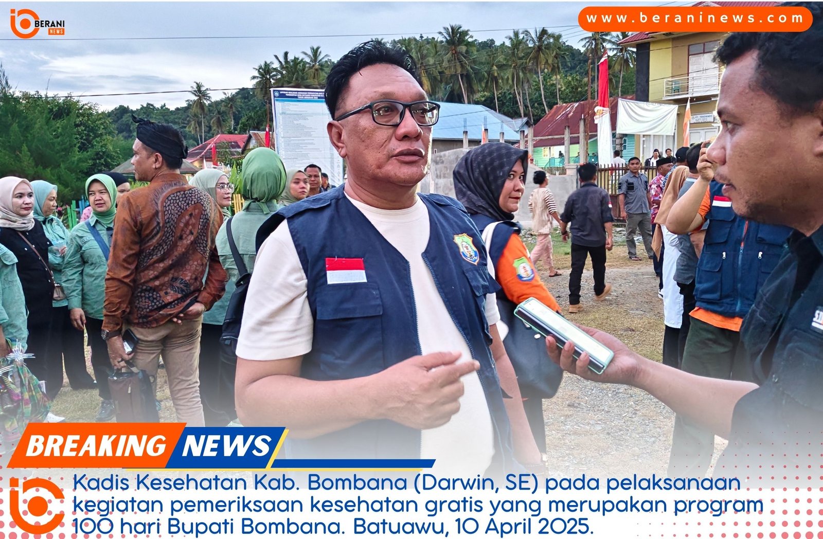 Pemkab Bombana memberikan layanan pemeriksaan kesehatan gratis kepada warga dalam program 100 hari kerja pemerintah daerah