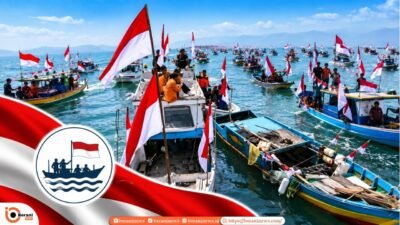 Spektakuler! 121 Kapal Nelayan Hiasi Laut Bombana dengan Merah Putih