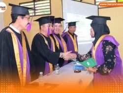 Bombana Wisuda 26 Lansia: Bukti Nyata Hidup Bermakna di Usia Senja!