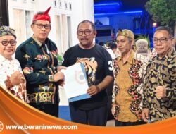 Motif Rapa Dara Adalah Identitas Moronene Kabaena, KKKB Serahkan Sikap ke Bupati Bombana
