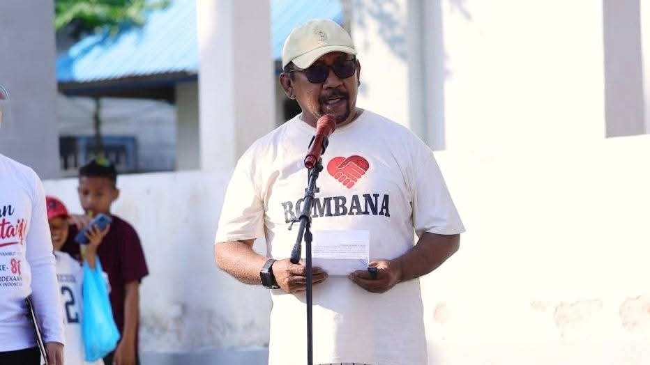 Bupati Bombana menyampaikan pesan persatuan saat jalan santai