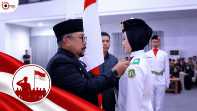 Bupati Bombana mengukuhkan 52 anggota Paskibraka Bombana