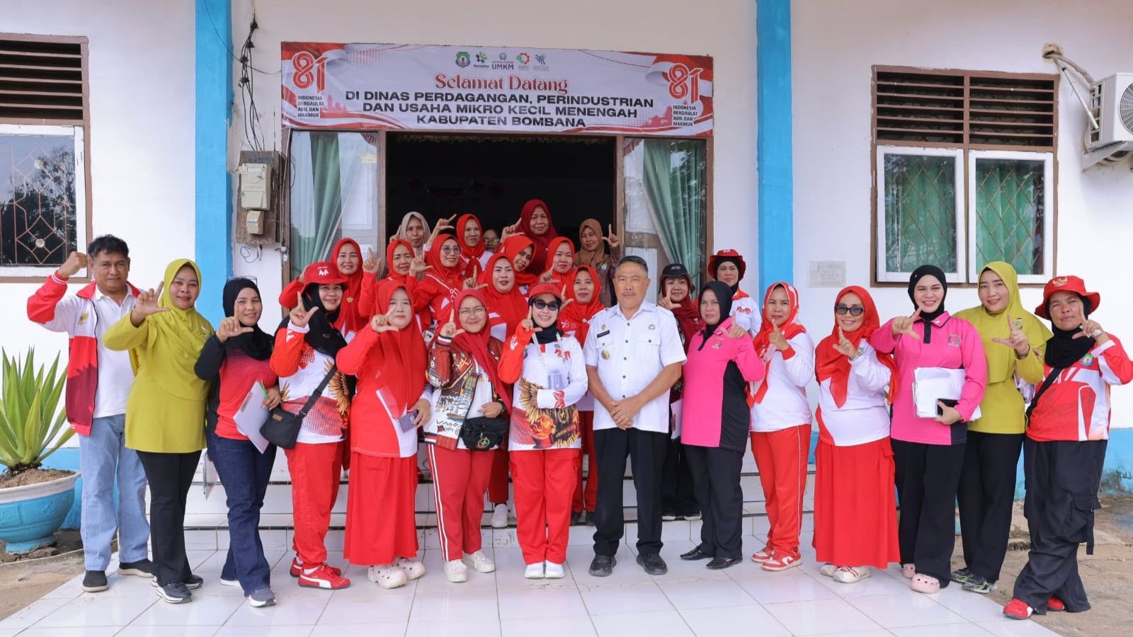Penilaian lomba kebersihan antar-OPD dalam rangka HUT ke-81 RI di Bombana